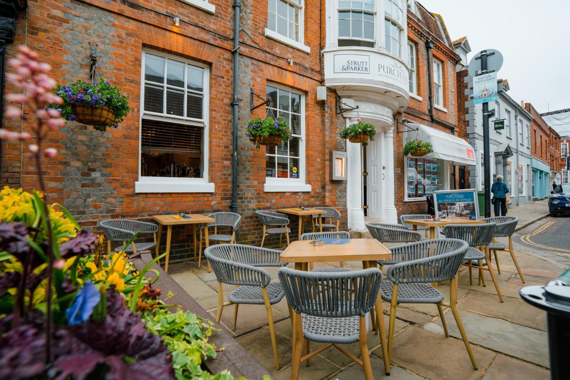 Purchases Restaurant & Accommodation Chichester Exterior foto